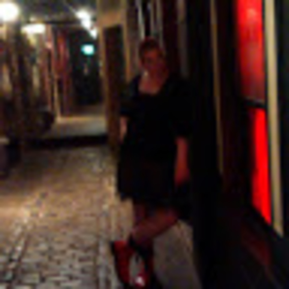 Meet your Posher, Caroline